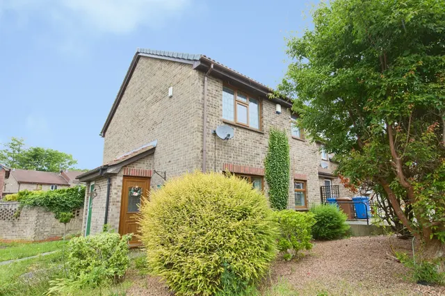 Swinderby Drive, Oakwood, Derby, photo 1