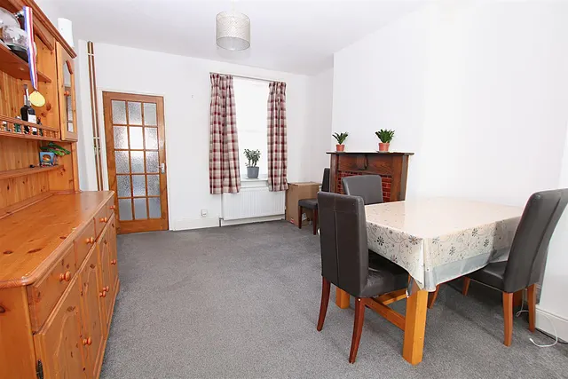 Photo 3 — Thirlestane Road, Far Cotton