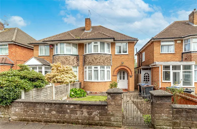 Haverford Drive, Rednal, Birmingham, West Midlands, B45 8QX, photo 1