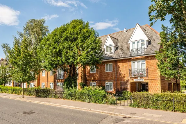 Junction Road, Romford, RM1, photo 1