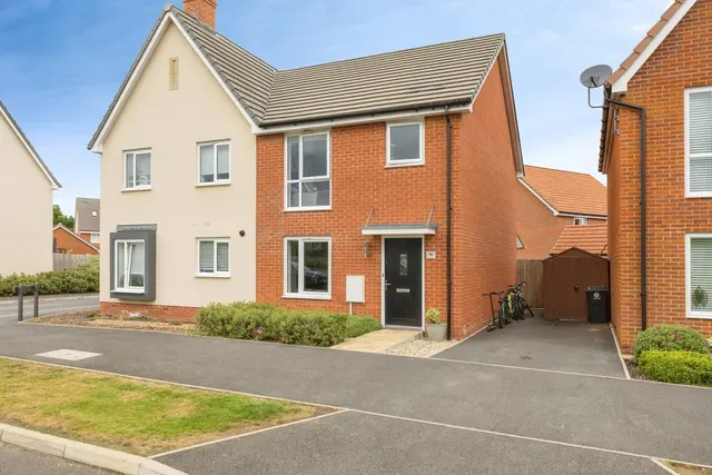 Aspen Drive, WYMONDHAM, Norfolk, NR18, photo 1