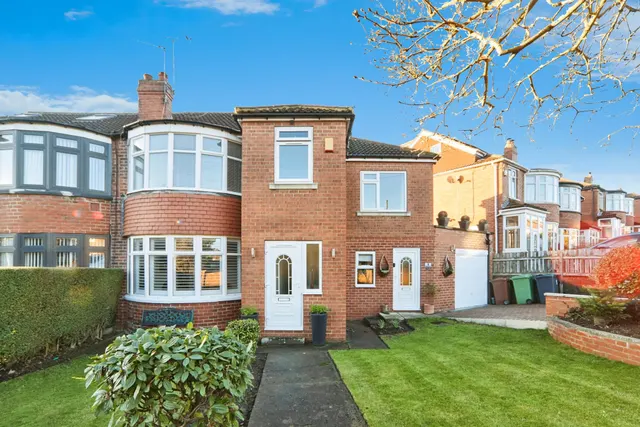 Kingswood Drive, Leeds, LS8, photo 1