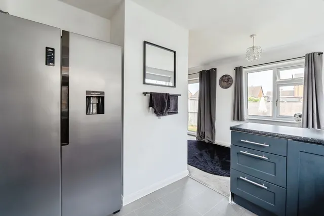 Keswick Close, Birstall, LE4, photo 3