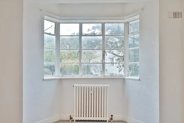 Corner Fielde, Brixton Hill, SW2, photo 3