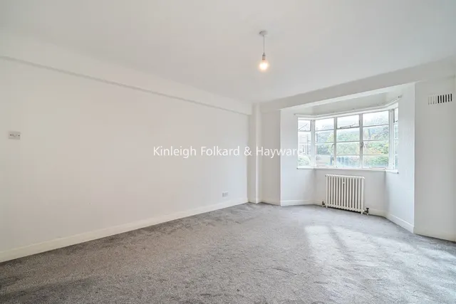 Corner Fielde, Brixton Hill, SW2, photo 2