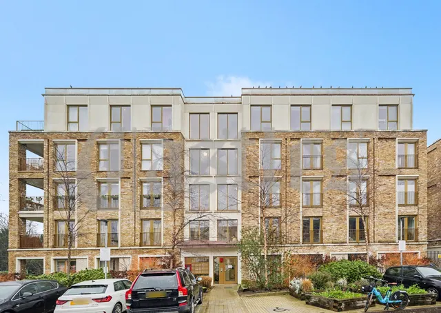 Apple Tree Road, London, N17, photo 2