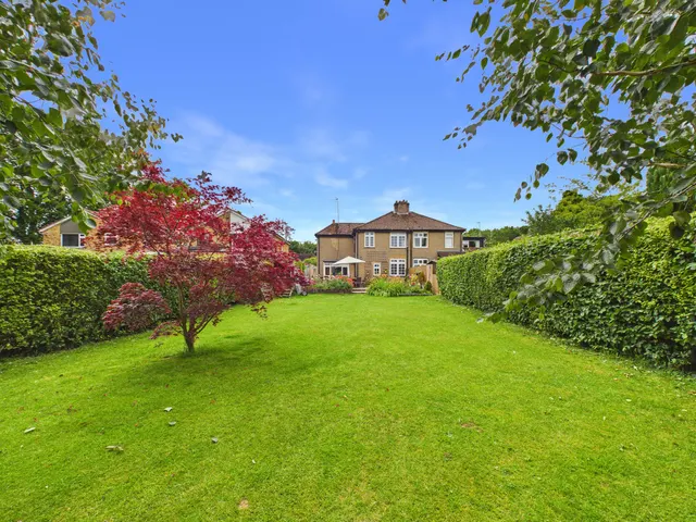 Old Dashwood Hill, Studley Green, HP14, photo 1