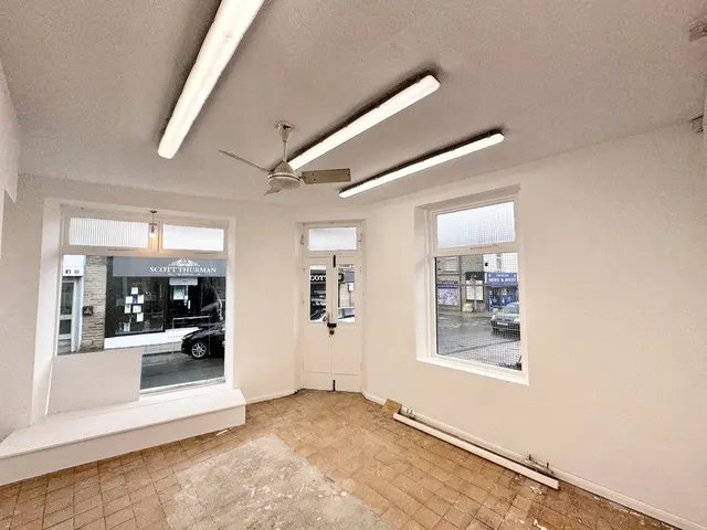 Photo 2 — Northgate, Cleckheaton BD19 3HS