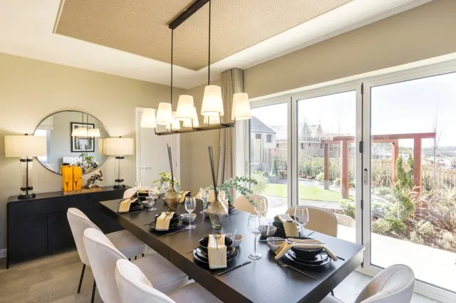 Brox Road, Ottershaw, KT16, photo 2