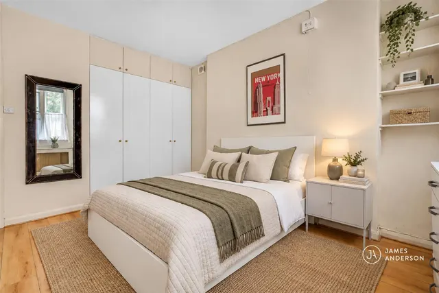 Castelnau, London, SW13, photo 2