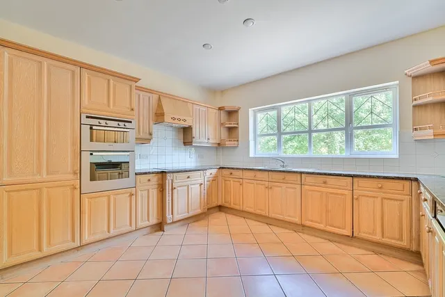 Photo 2 — Heathside Place, Epsom KT18