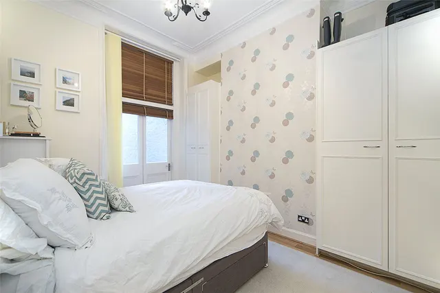 Belgrave Mansions, Belgrave Gardens, St John's Wood, London, NW8, photo 1