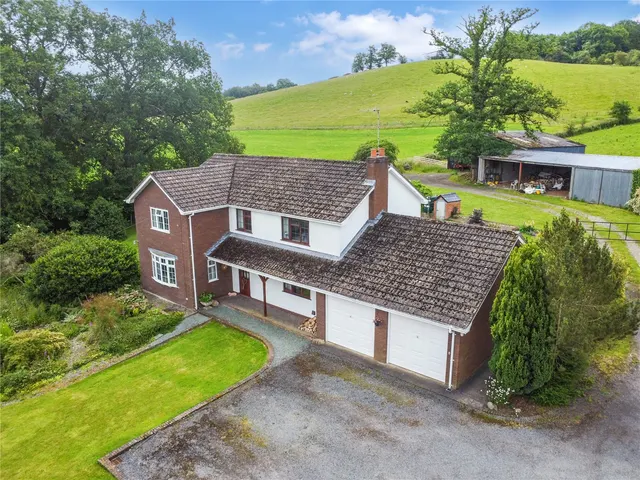 Llanmerewig, Abermule, photo 1