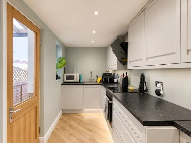 Borden Lane, Sittingbourne, ME10, photo 1