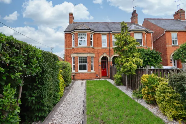 Huntingdon Road, Thrapston, NN14, photo 1