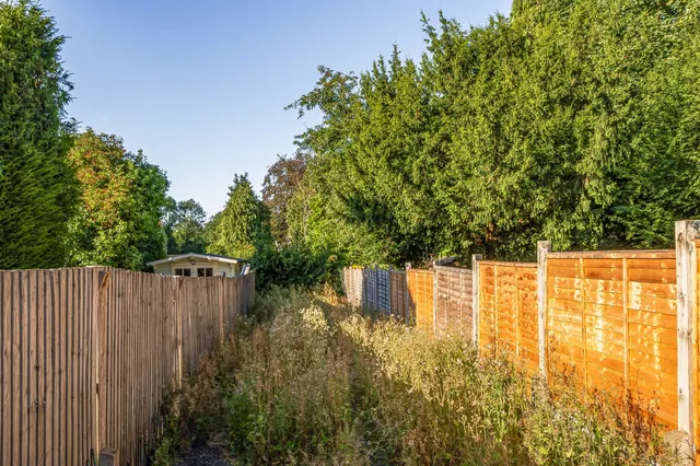 Photo 2 — St. Johns Terrace, Enfield