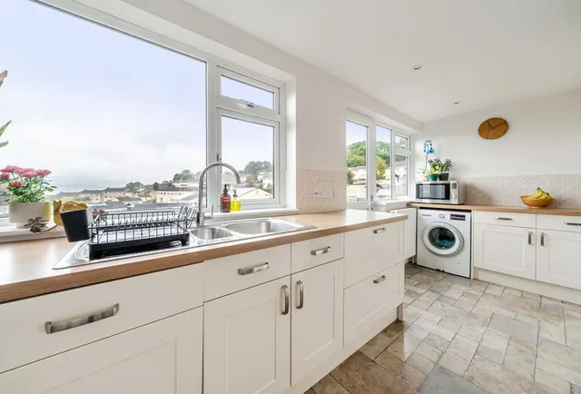 Edgeworth Road, Bath, BA2, photo 3