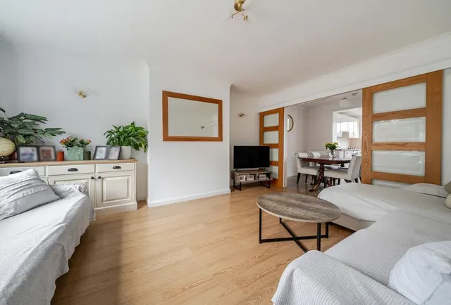 Edgeworth Road, Bath, BA2, photo 1
