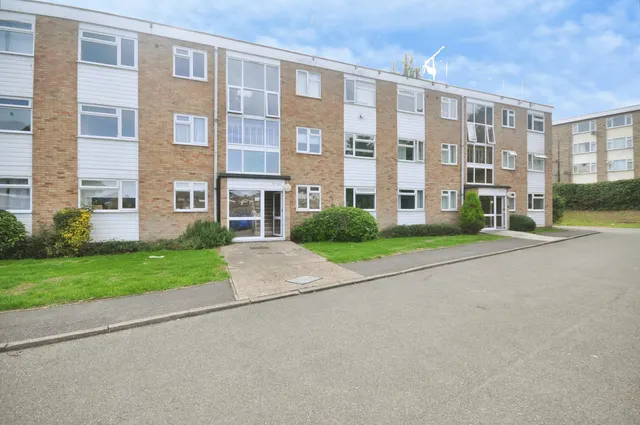 80 Haig Court, Chelmsford, Essex, CM2 0BJ, photo 1