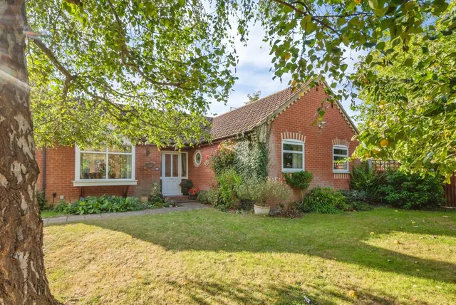 Bluebell Road, North Walsham, NR28, photo 1