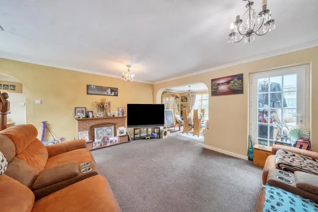 Buckingham Way, Frimley, GU16, photo 2