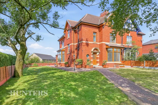 Ripponden Road, Oldham, photo 1