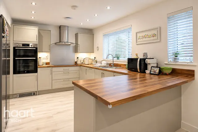 Heron Drive, Ipswich, IP6, photo 3