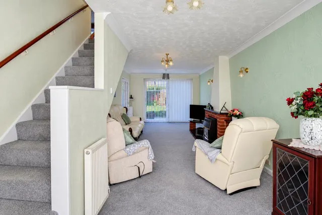 Lakeside Drive, Cannock, WS11, photo 2