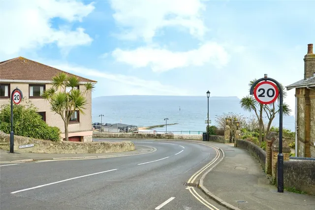 Hope Road, Shanklin, PO37, photo 2