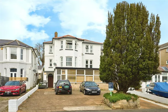 Hope Road, Shanklin, PO37, photo 1