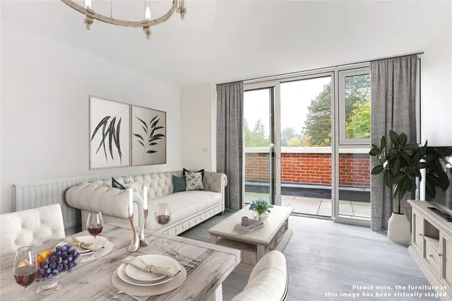 Sunningdale Park, SL5, photo 1