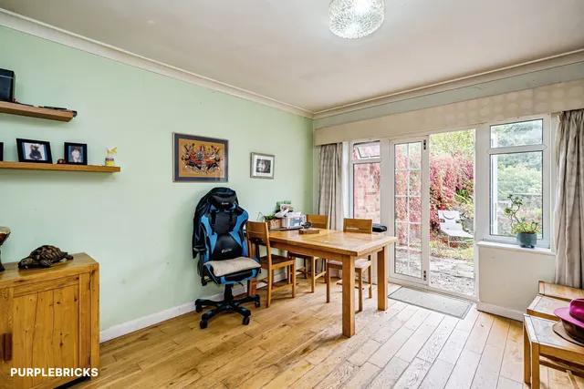 Cressex Road, High Wycombe, HP12, photo 3
