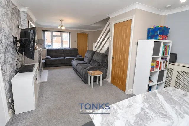 Sandringham Road, Halesowen, B62, photo 3