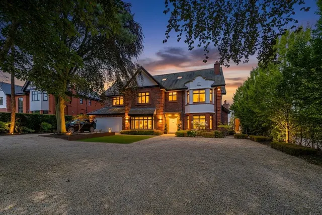 Moss Delph Lane, Aughton, L39, photo 1