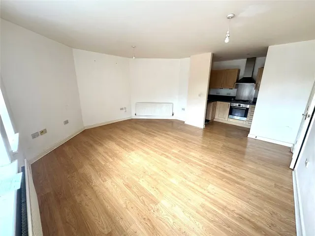Photo 3 — Tuke Grove, Wakefield, West Yorkshire, WF1