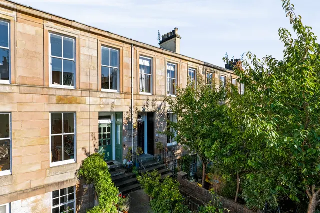 Regent Park Square, Strathbungo, G41, photo 1