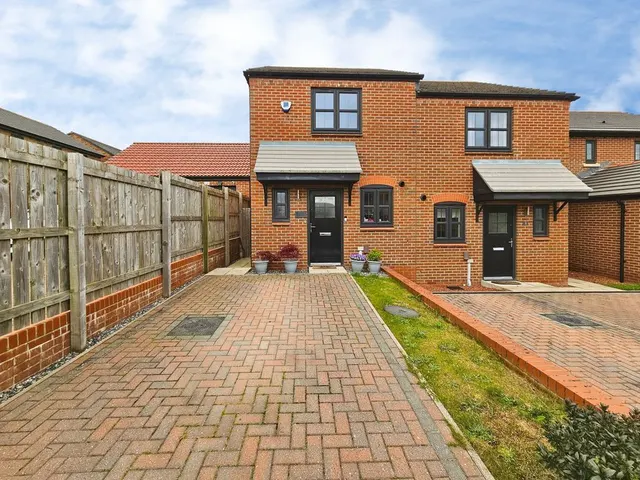 Cramlington NE23 8EX, NE23, photo 1
