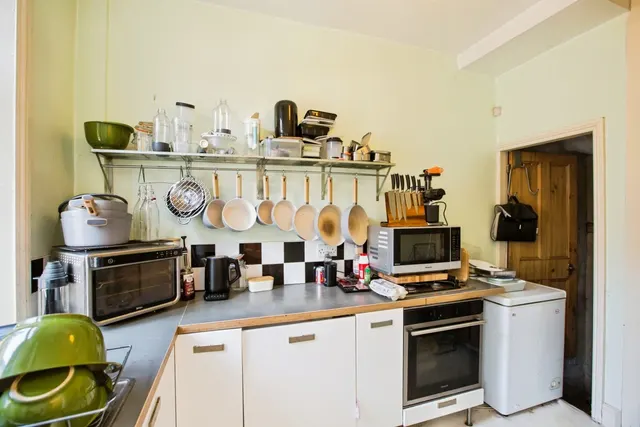 Photo 3 — Victor Terrace, Halifax, West Yorkshire, HX1