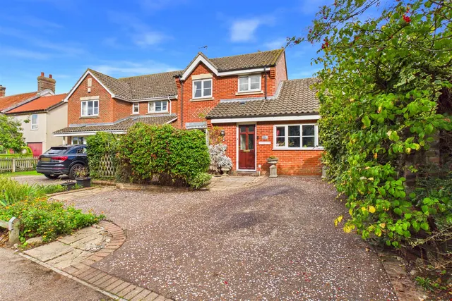 Louies Lane, Roydon, IP22, photo 1