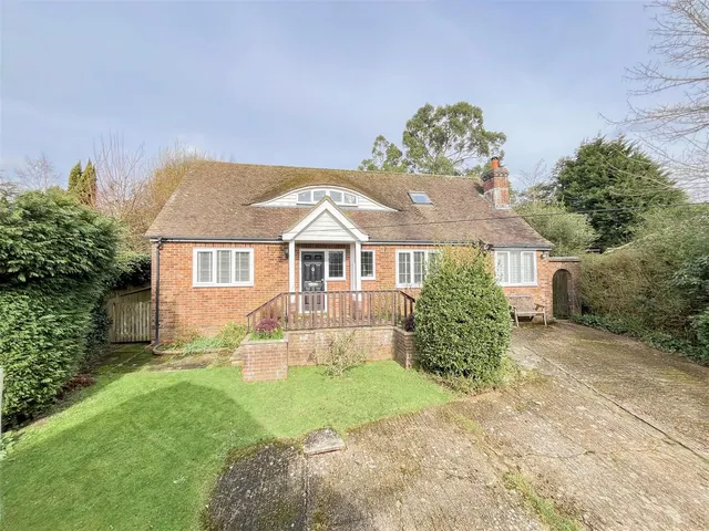 Firgrove Road, Cross In Hand, Heathfield, TN21 0QN, photo 1