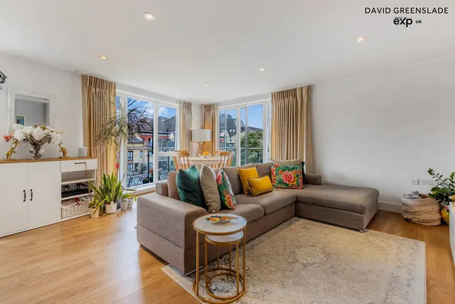 Photo 2 — Caspian Wharf, E3 3AE
