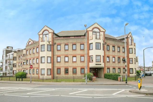 Rosemary Road, Clacton-On-Sea, photo 1