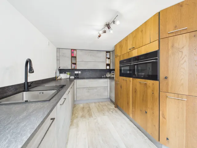 Woodside Street, Cinderford, GL14, photo 3