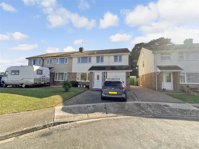 Patterson Close, Deal, CT14, photo 1