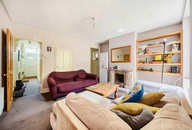 Downend Road, Bristol, BS16, photo 2