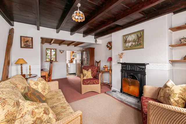 Photo 2 — Pear Tree Cottage Main Street Cherry Burton Beverley HU17 7RF