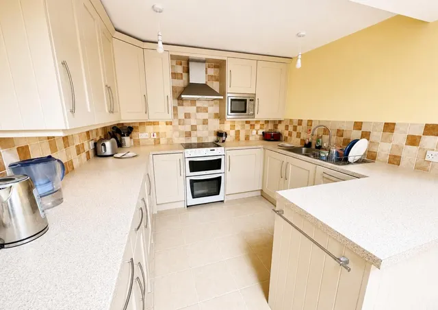 Photo 3 — Broadway, Frome, Somerset BA11 3HA