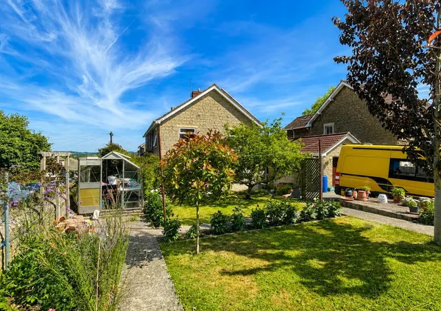 Broadway, Frome, Somerset BA11 3HA, photo 1
