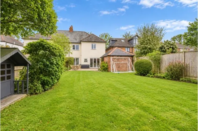 Photo 2 — Longdales Road, Lincoln