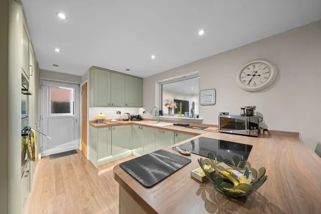 Photo 3 — Horncastle Close, Lowton, Warrington, Warrington, WA3 2DL